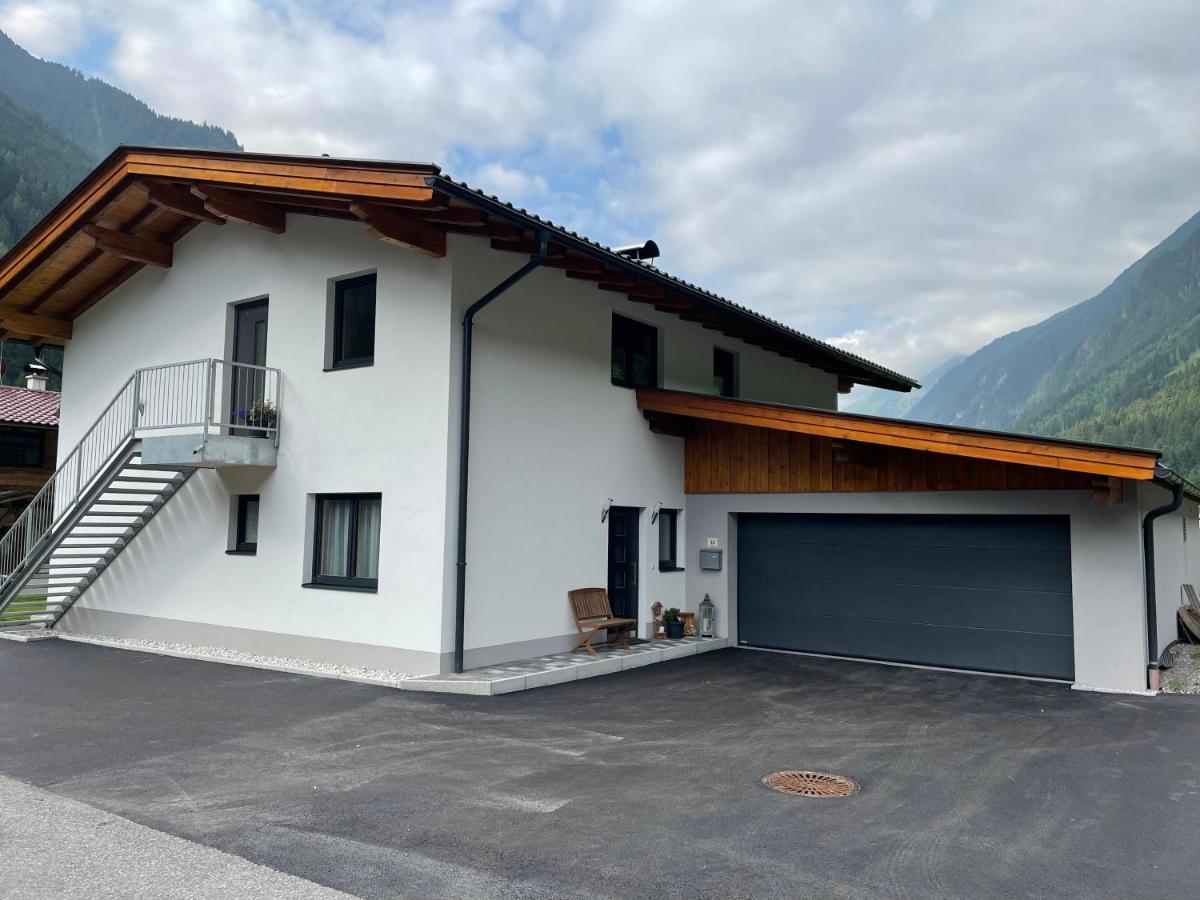Haus Blickfang Apartment Neustift im Stubaital Exterior photo